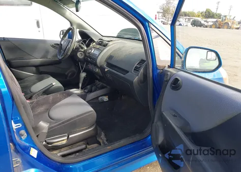 2008 Honda Fit Sport из США, поврежденный, VIN JHMGD38618S011505